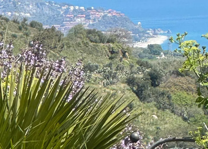 Borgo Antico Apartamento Satriano